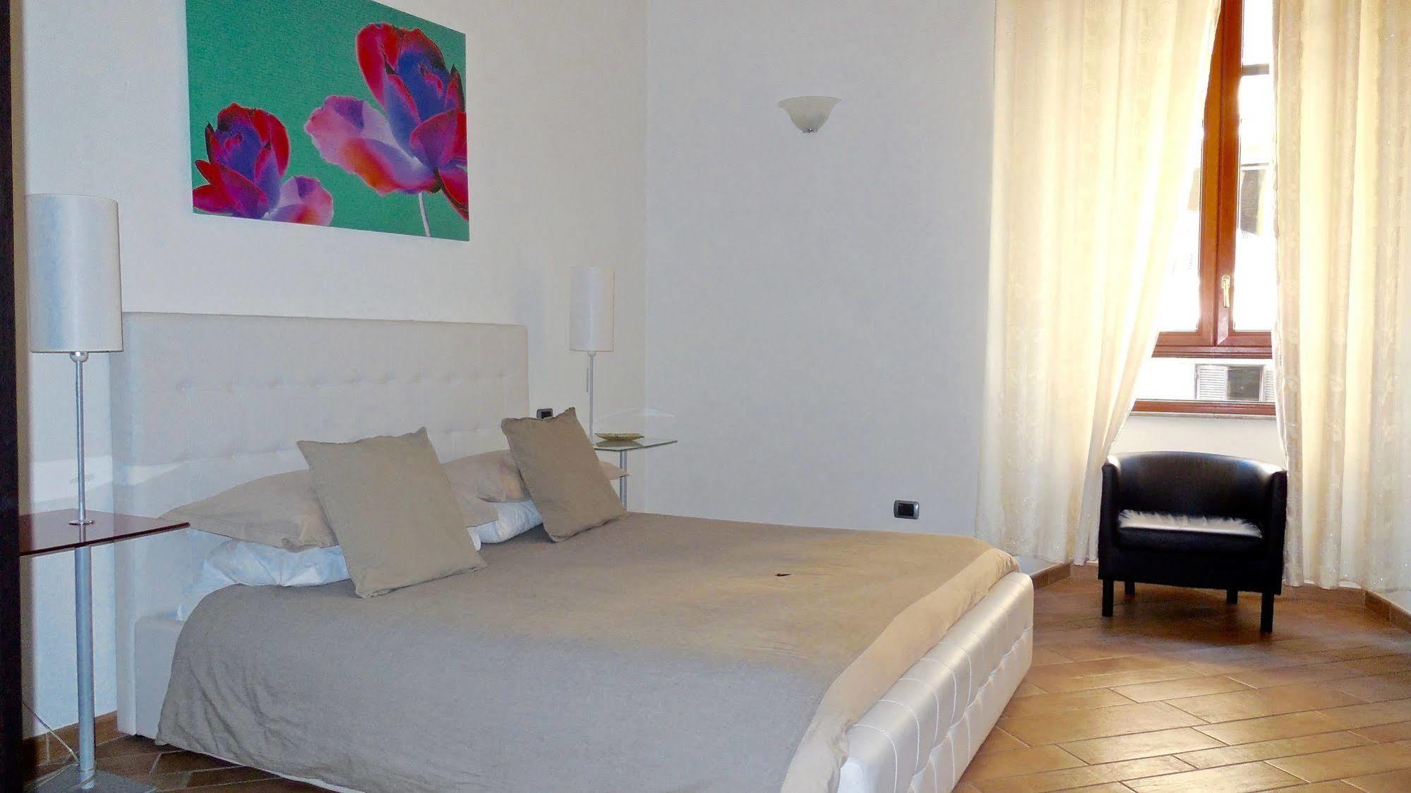 Tridente Rooms Рим Экстерьер фото